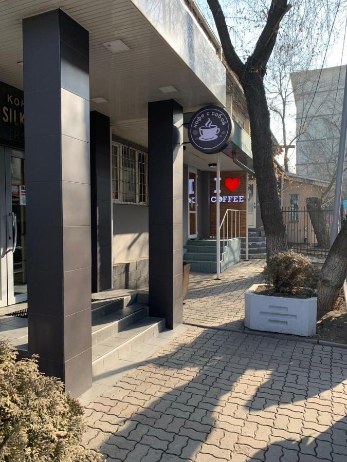 Hotel Silk Way Almaty Exteriér fotografie